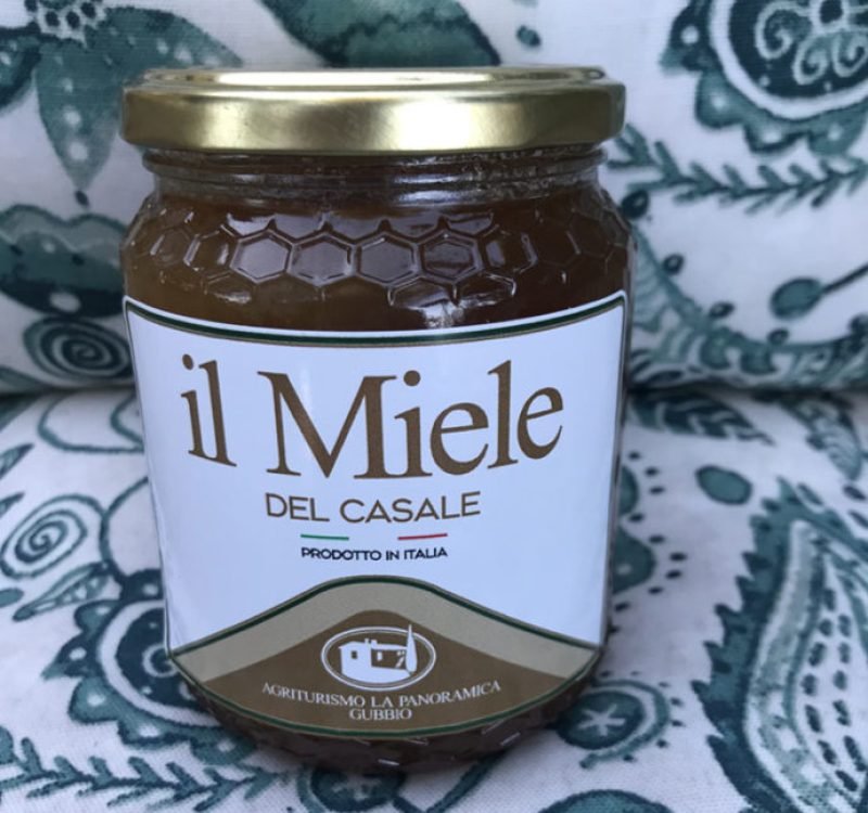 miele-agriturismo-690x800